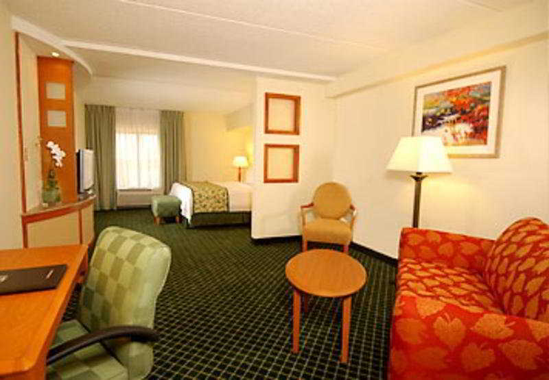 Fairfield Inn And Suites Atlanta Airport South/Sullivan Road College Park Zewnętrze zdjęcie