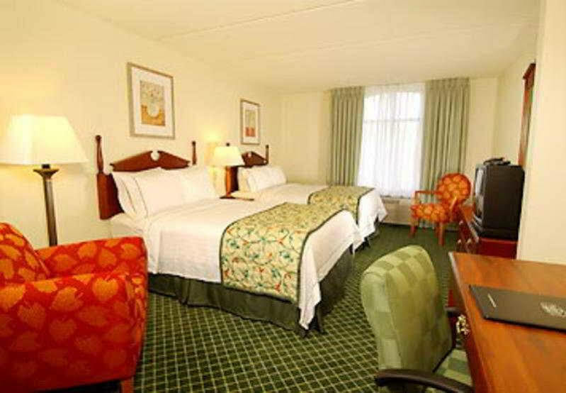 Fairfield Inn And Suites Atlanta Airport South/Sullivan Road College Park Zewnętrze zdjęcie